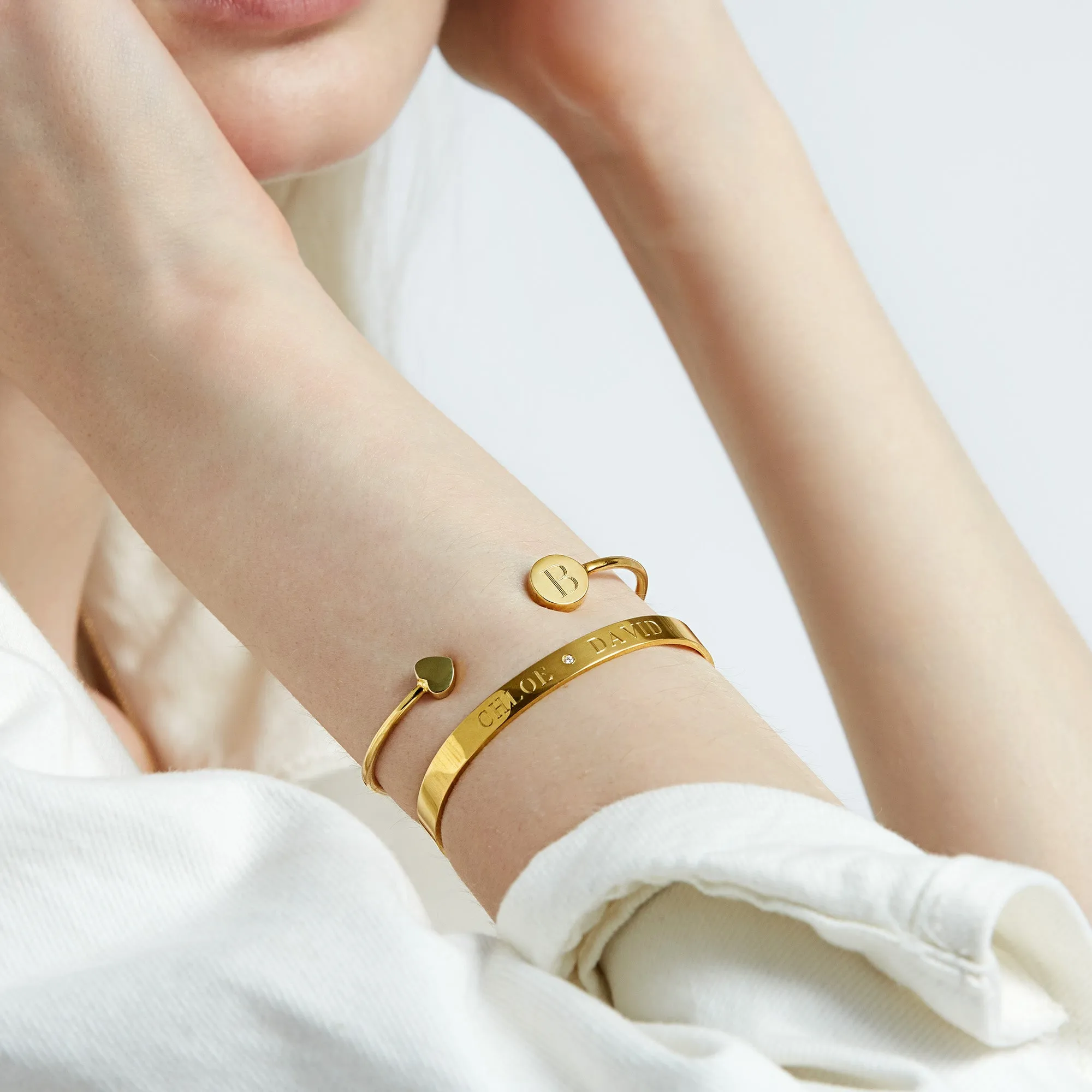 ELLE HEART-ROUND BANGLE