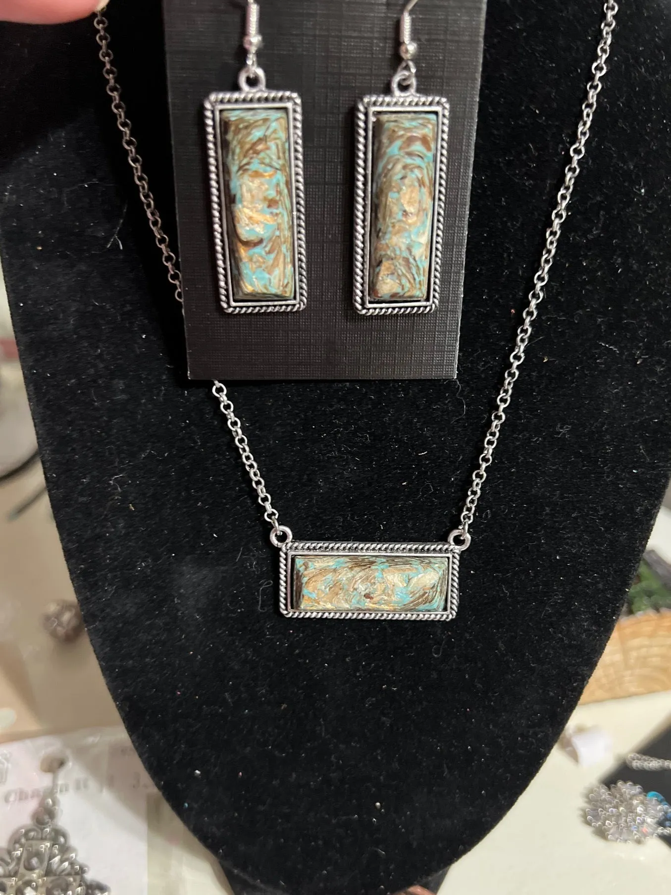 Green Fashion Bar Necklace Set