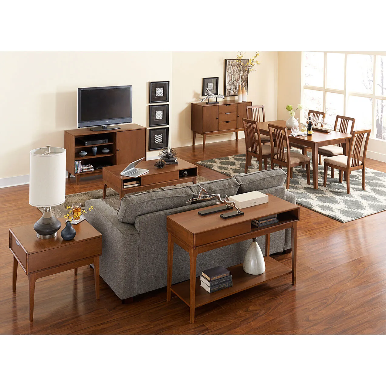 Mid Mod End Table