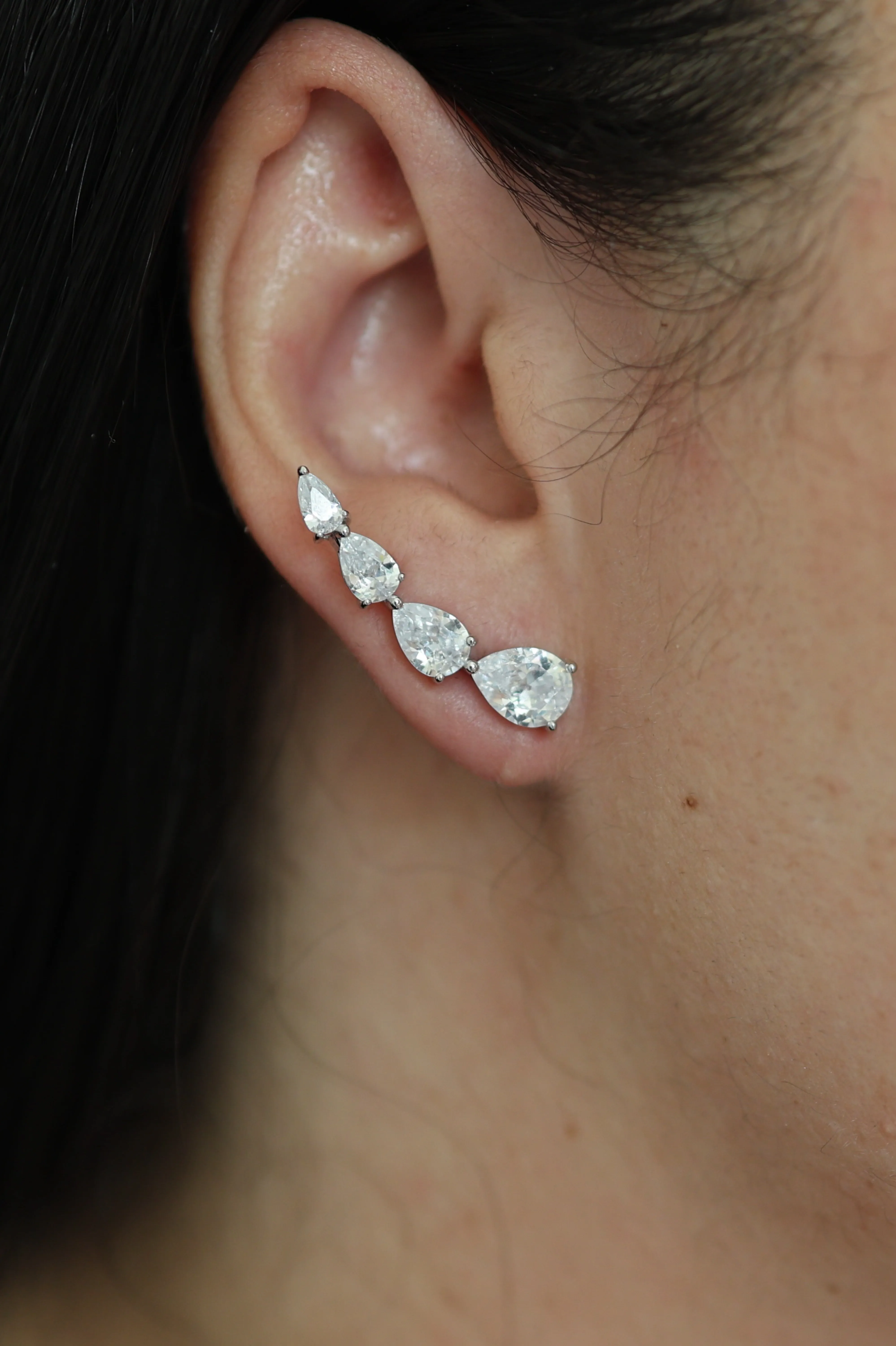 Minimal Drop Ear Cuff