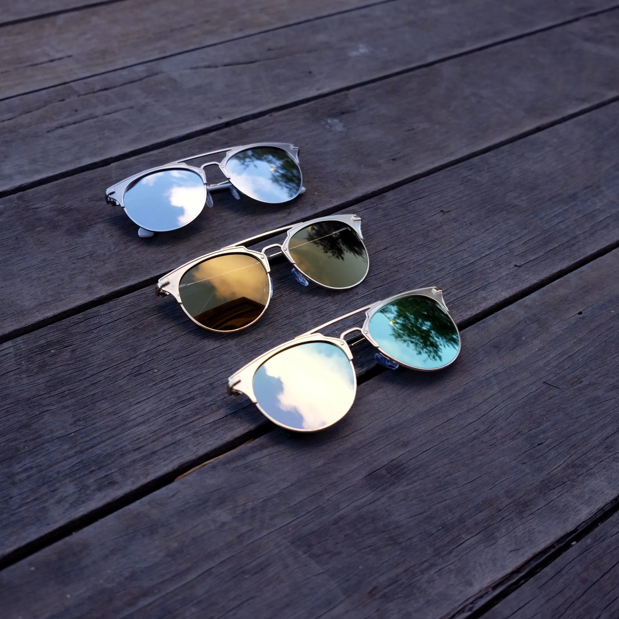 Moscow Retro Gold Frame Sunglasses