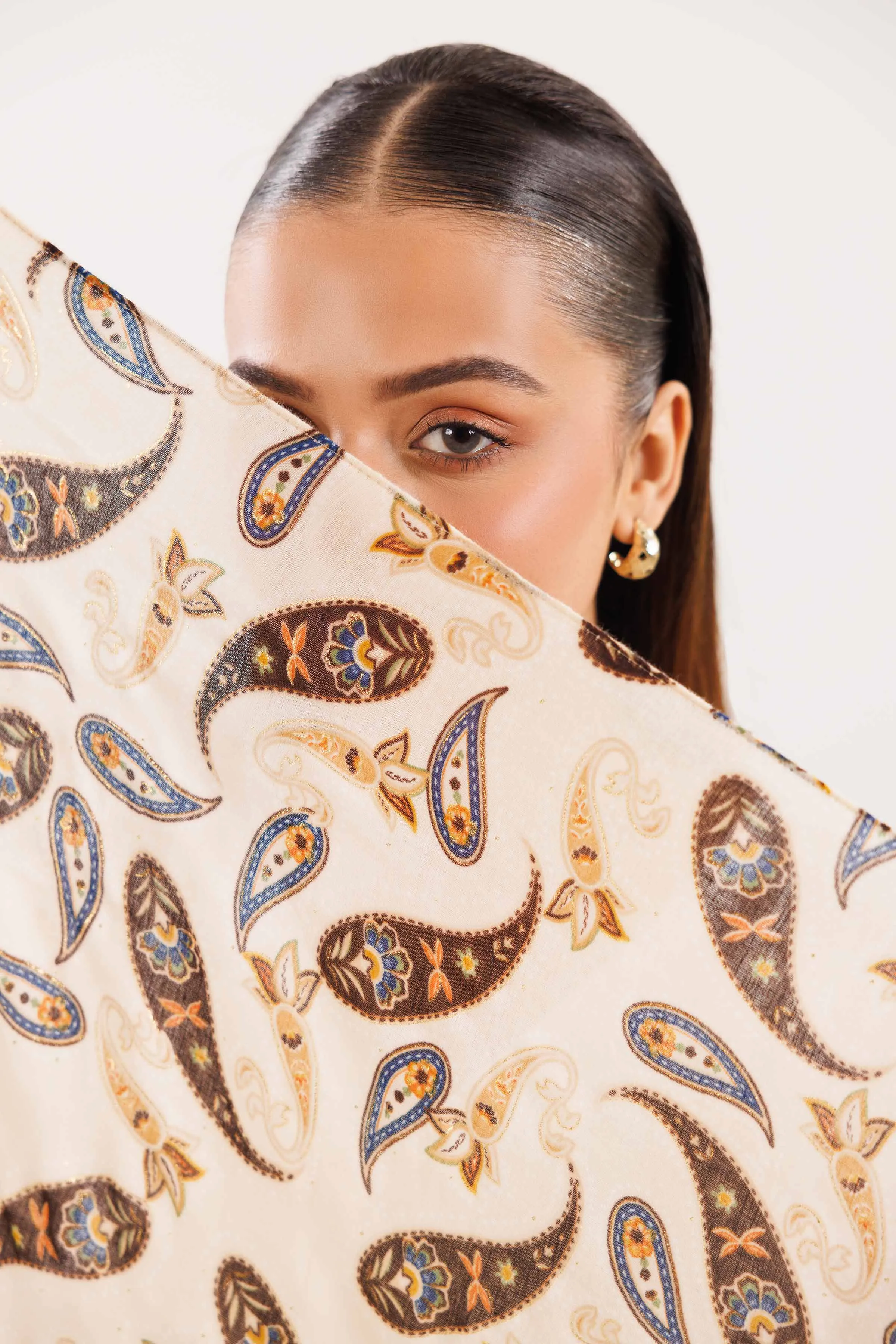 Off White Women Shawl - 439422107