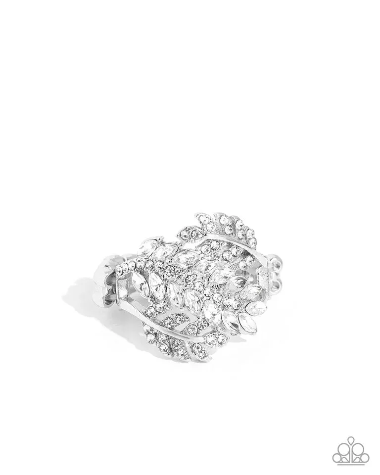 Paparazzi Ring ~ LEAF the Way - White