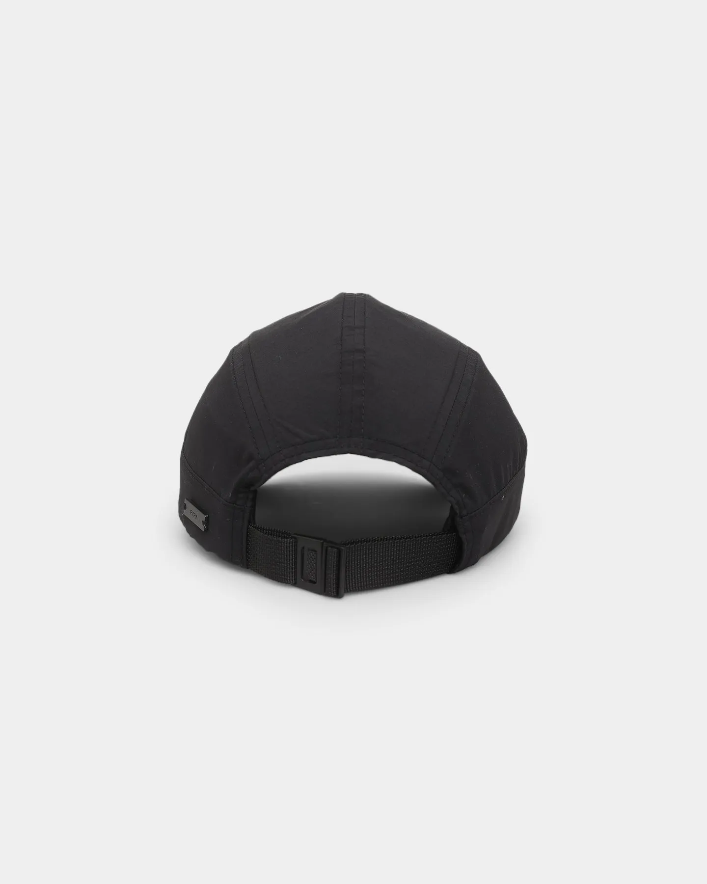 PYRA Roller Strapback Black