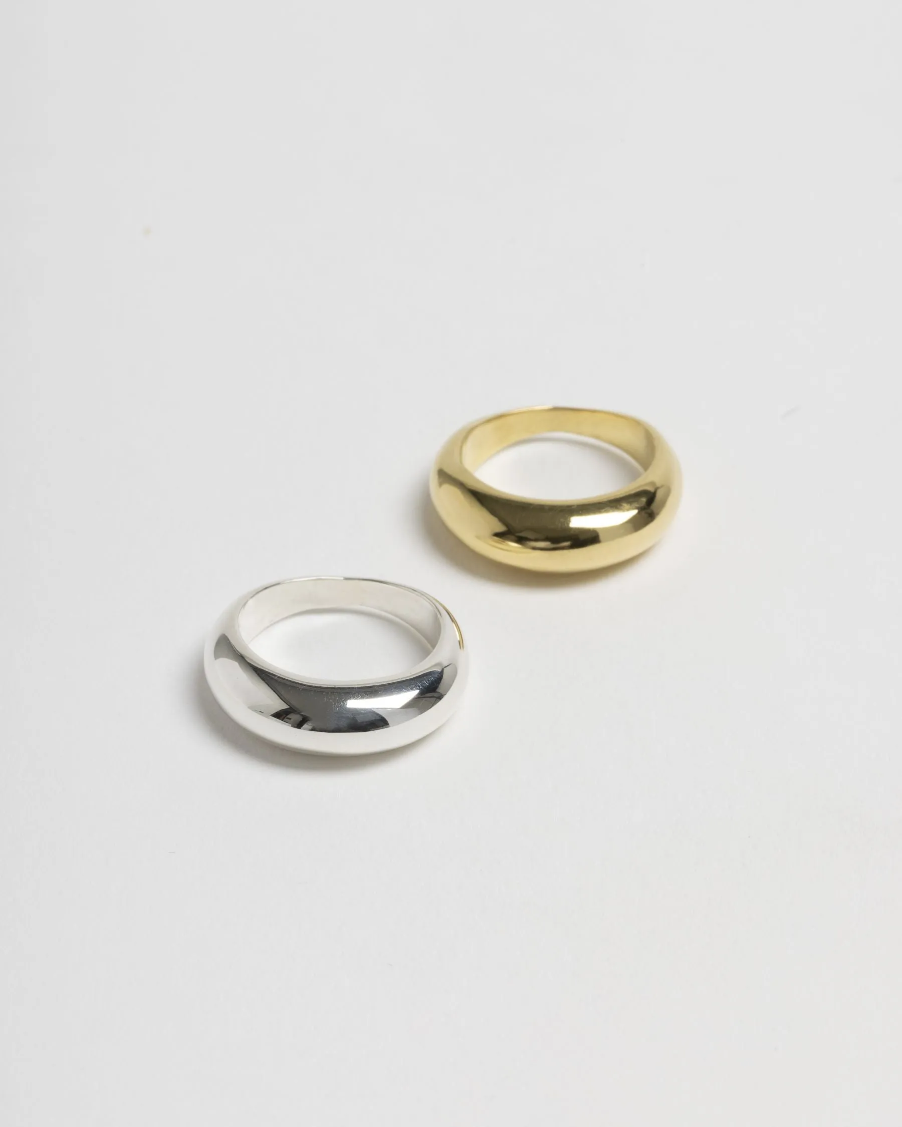 Round Gold Ring