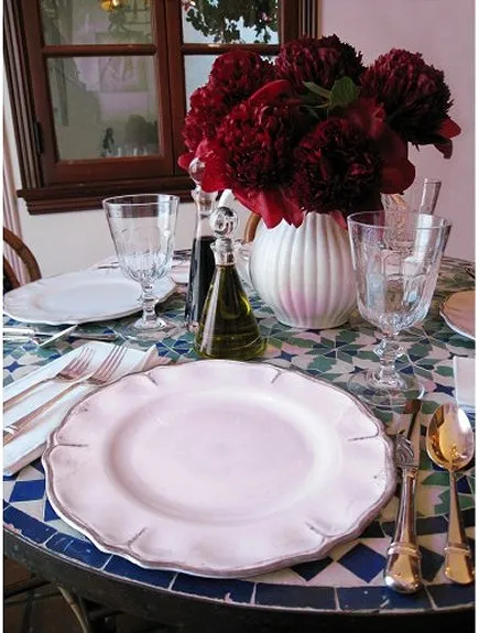 Rustic Beach Cottage Antique White Melamine Dinnerware